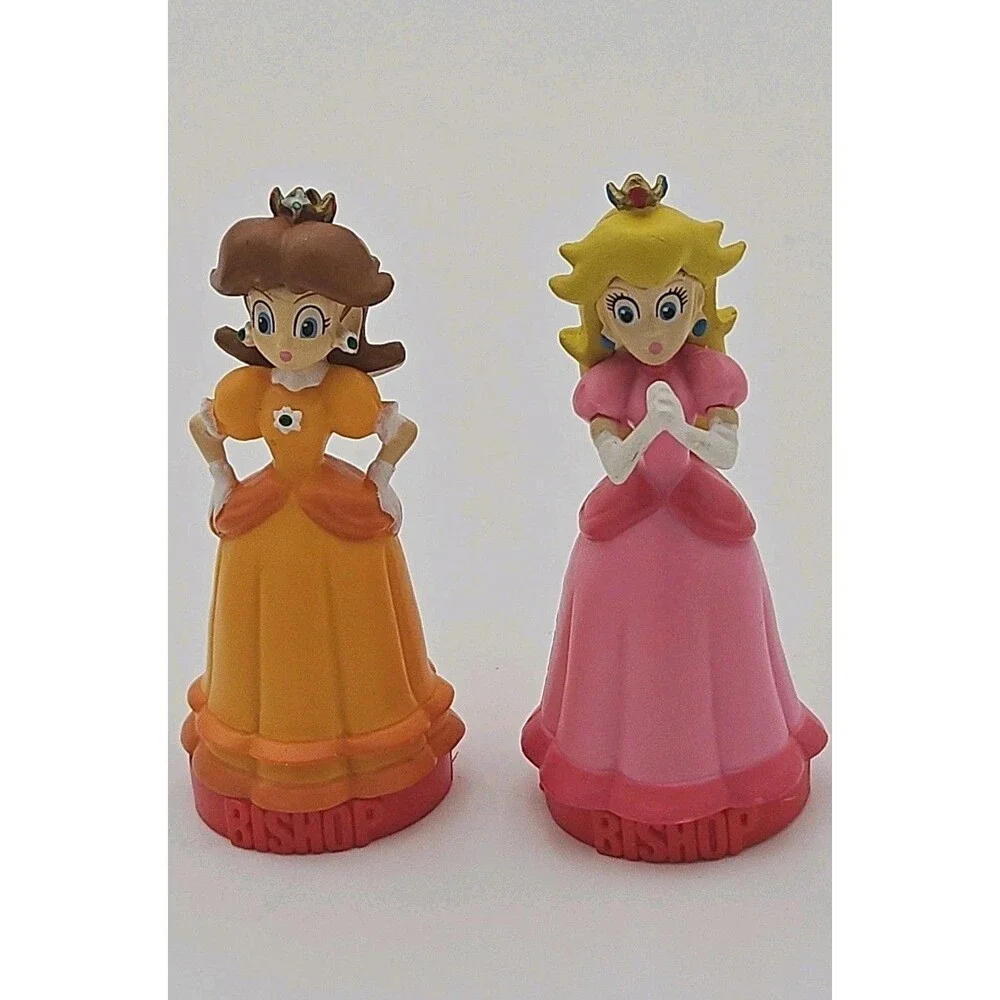 Super Mario Bros Peach and Daisy Princess Bishop CHESS Replacement Pieces Lot 2